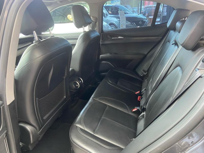ALFA ROMEO Stelvio d’occasion à vendre à THONON chez SEGNY AUTOMOBILES (Photo 12)