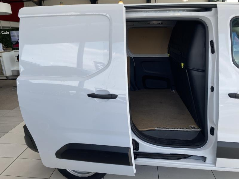 OPEL Combo Cargo VUL d’occasion à vendre à THONON chez SEGNY AUTOMOBILES (Photo 9)