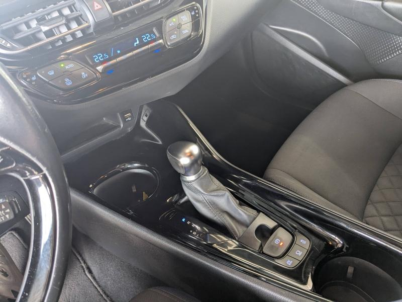 TOYOTA C-HR d’occasion à vendre à THONON chez SEGNY AUTOMOBILES (Photo 17)